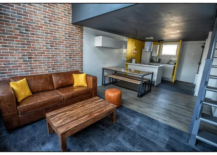 Le Florence - Duplex Moderne Climatise Avec Garage